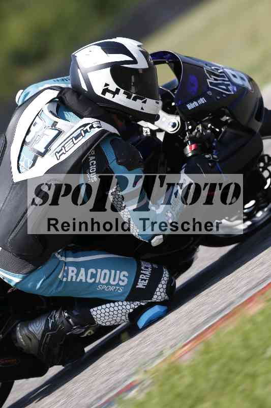 /44 09.08.2025 Plüss Moto Sport ADR/Freies Fahren/411